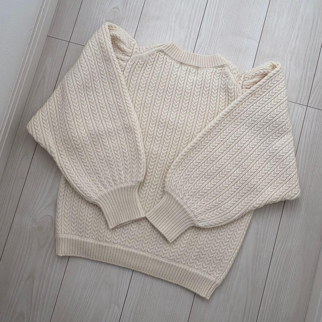 OHGA オーガ CABLE PUFF KNIT ホワイト