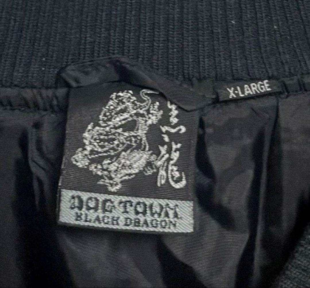DOG TOWN オール ブラック 刺繍 ドラゴン 龍 竜 黒龍 スカジャン