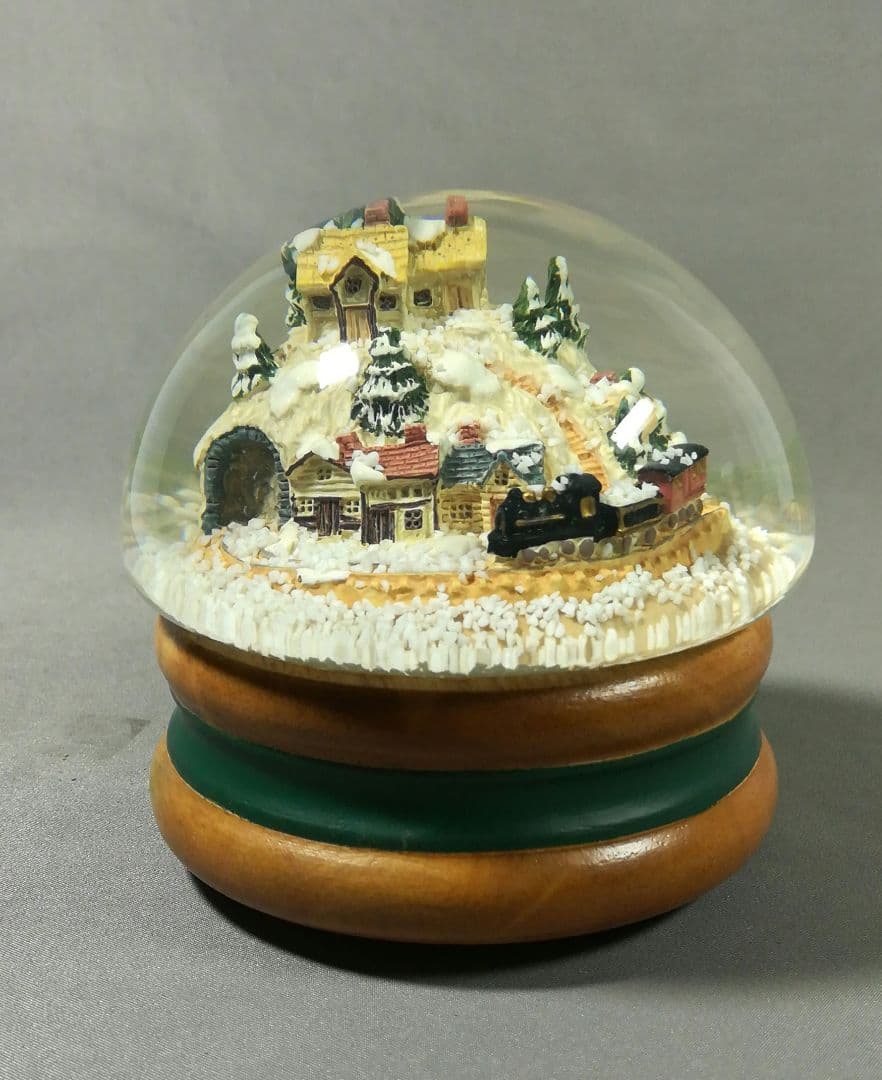 動作確認済　スノードーム　スノーグローブ　オルゴール