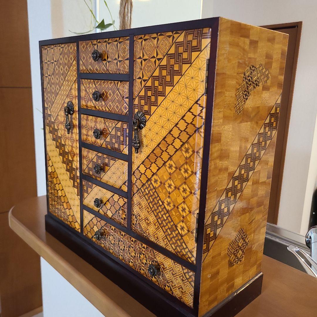 寄木細工　レトロなアクセサリー小物入れ　ミニタンス　特大寄木細工の鏡付き整理箪笥