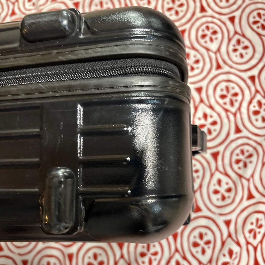 rimowa スーツケース 機内持ち込み　33L