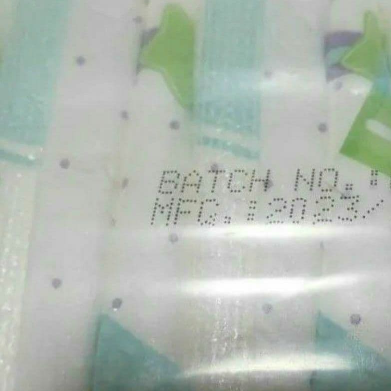 お値下げ♪3袋　 niverse リトルキングズ　　紙おむつ