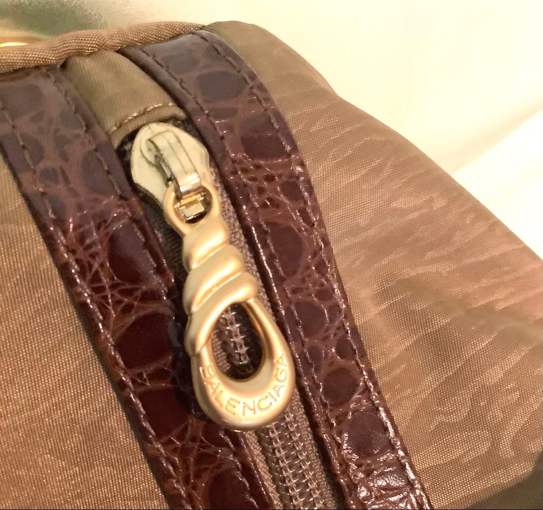 BALENCIAGA / バレンシアガ ボストンバッグ BBロゴ ストラップ付き