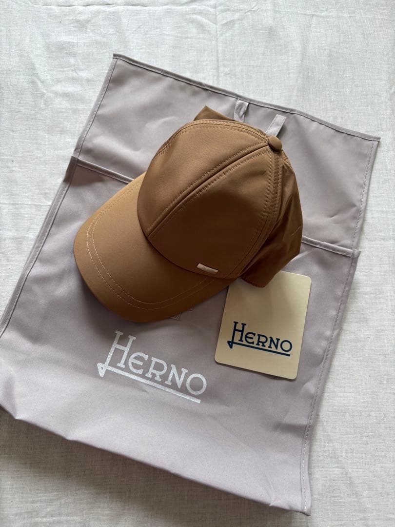 Herno ブラウン キャップ Sサイズ