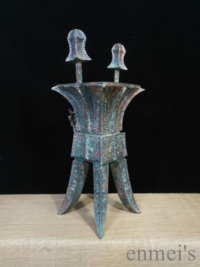 中国古美術 商代 青銅器 婦好方斝 温酒器 禮器 方形 四足 獣首鋬 青銅美術