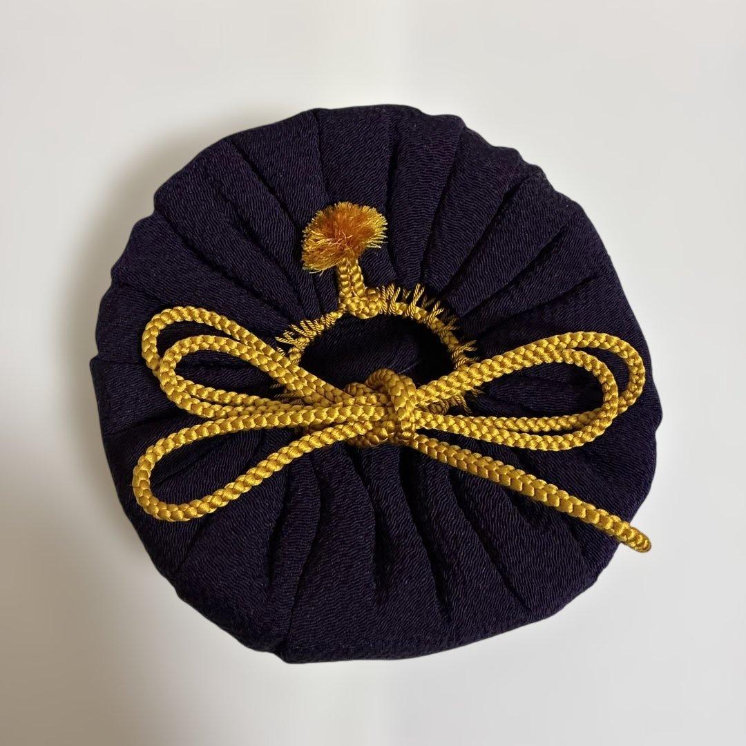 緑色の茶碗 木製箱付き 青磁鉢