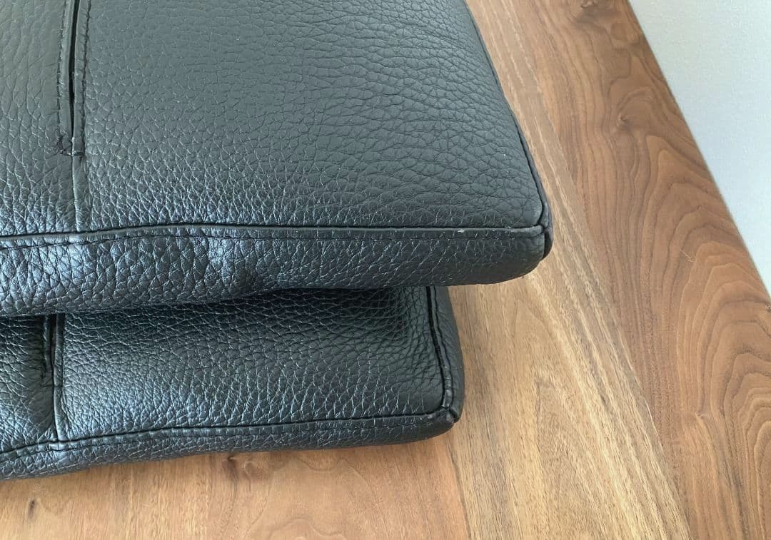 レザークッション 本革 2個セット 大塚家具 IDC 黒