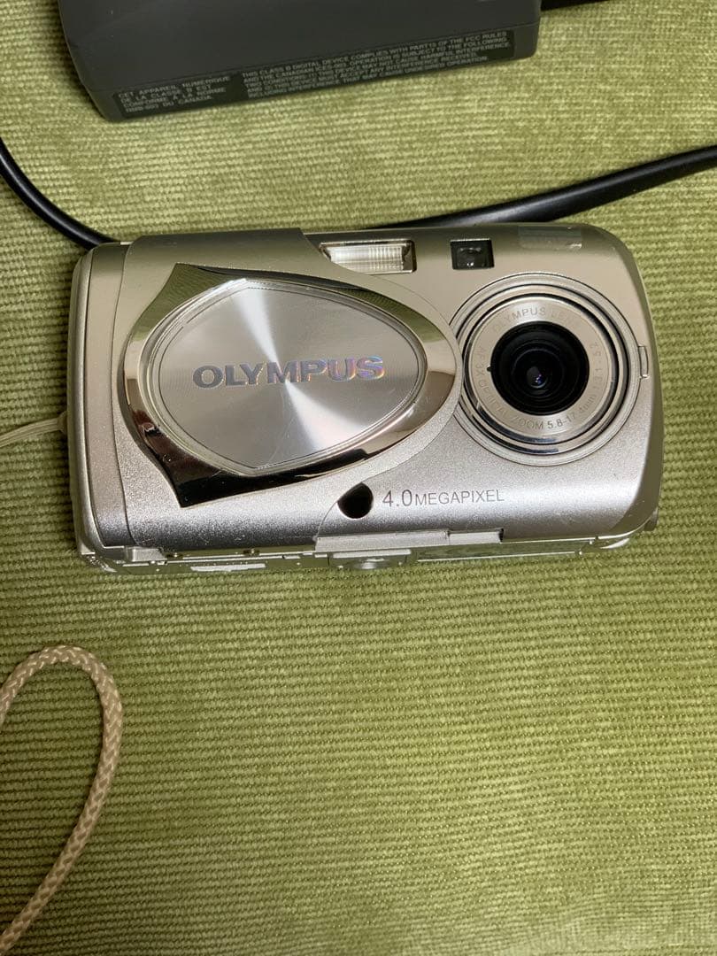 OLYMPUS U-20 コンパクトデジタルカメラ シルバー