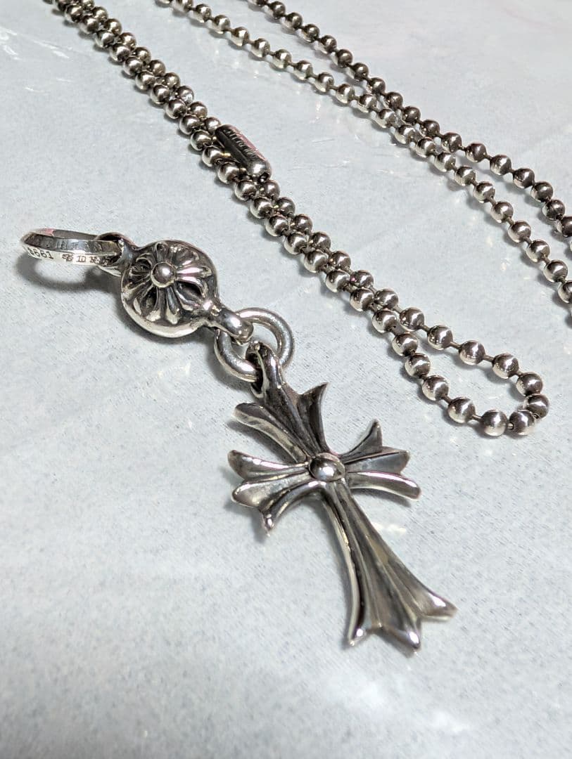 クロムハーツ 1ボールタイニーCHクロスチャーム Chrome Hearts