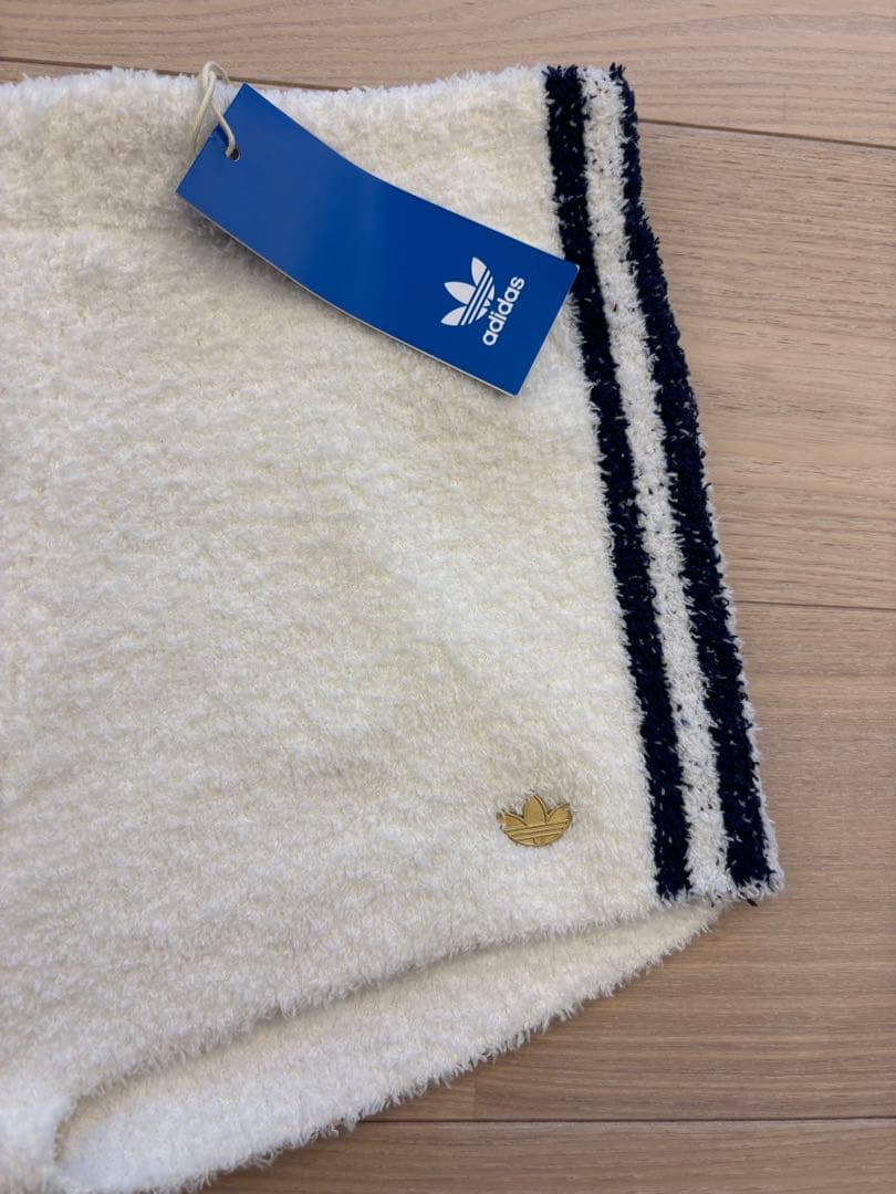 m*2様 【新品タグ付き】adidas プレミアムフルファッションドニット　セッ