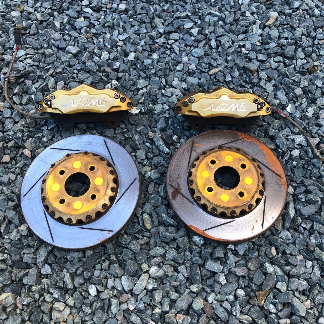【中古】対向4potキャリパー　A.Q.M F+