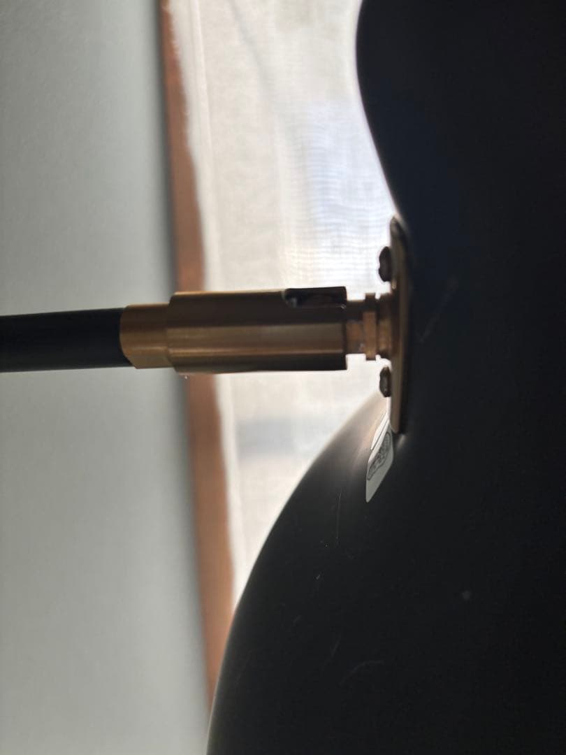 フロアライト　ドナ　傘にスリキズあり