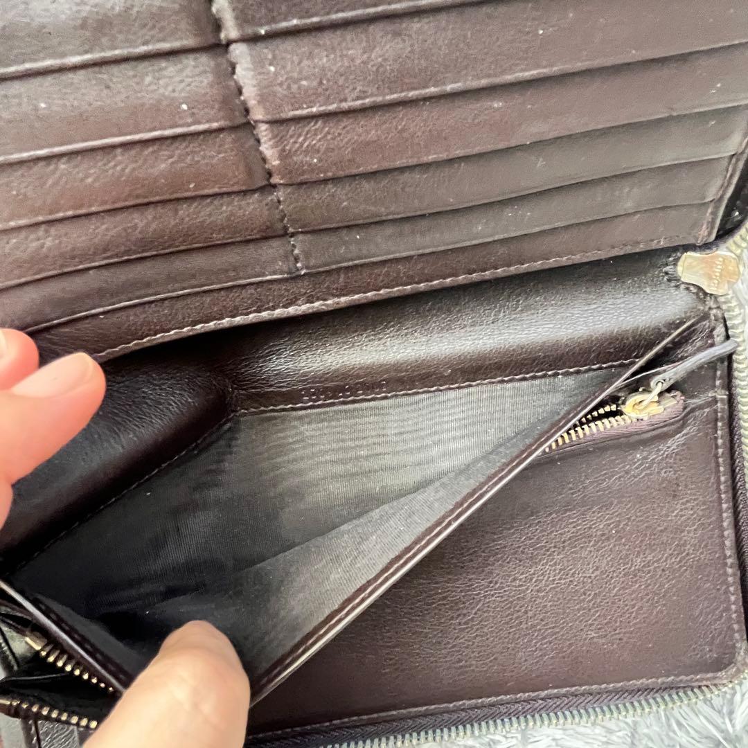 GUCCI✨大きめ長財布　オーガナイザー　ラウンドファスナー　シマ　ブラウン