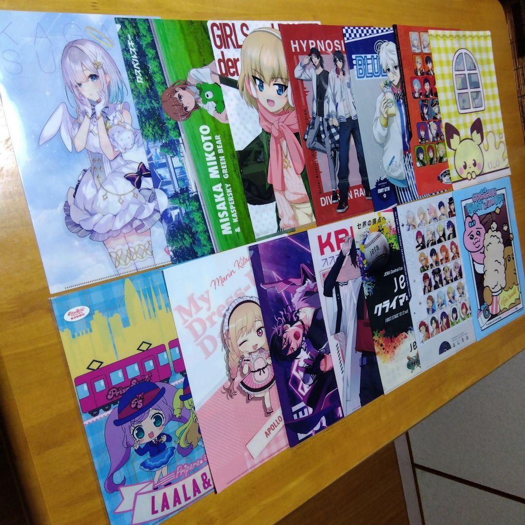 アニメ ノンジャンル 美少女系など　Ａ−４クリアファイル まとめ売り大量２５０枚