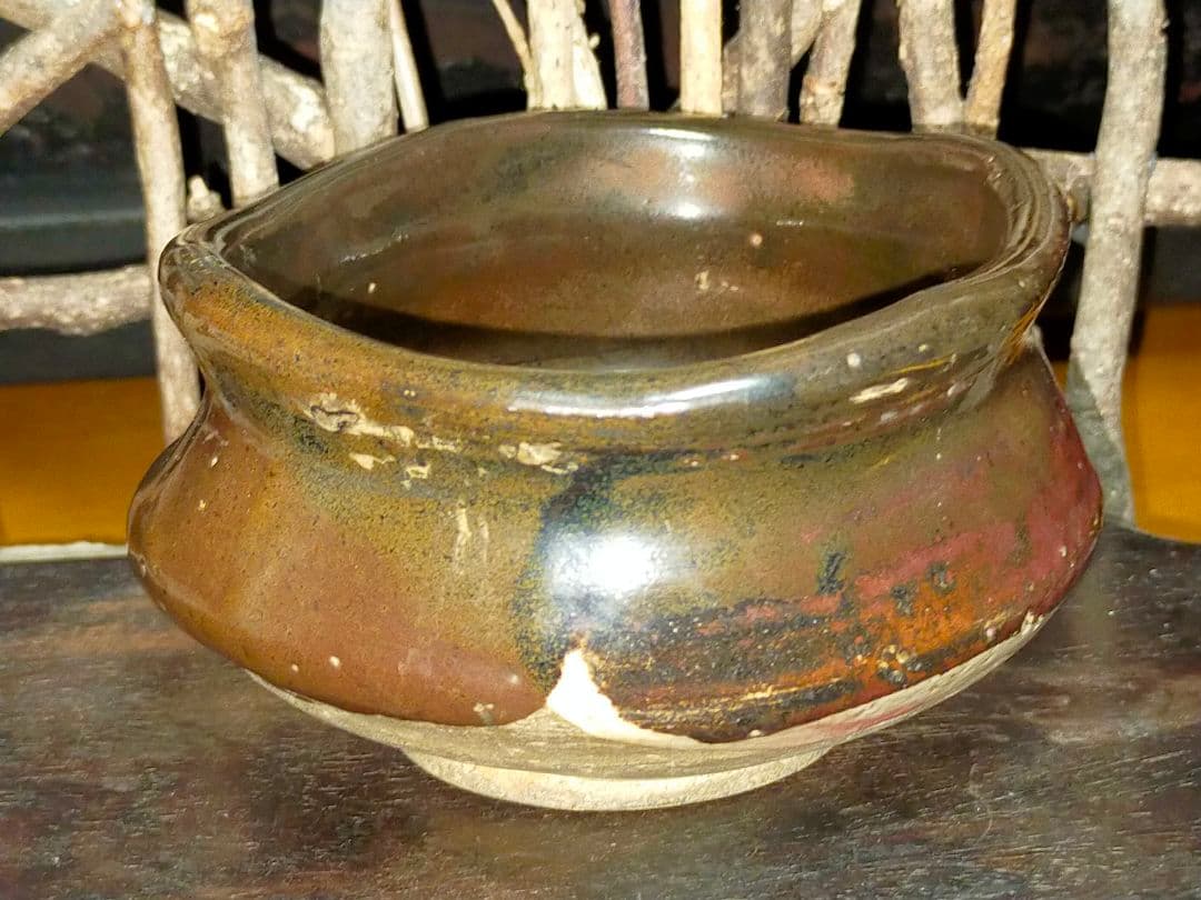 ♥美濃焼♥　沓形　茶碗　織部黒　瀬戸黒　引出黒　桐箱付き　骨董　古玩