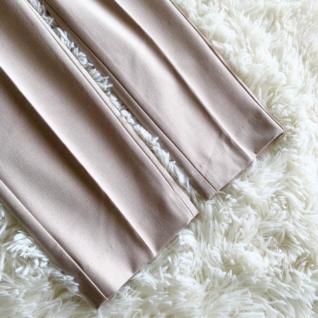 プラステ セットアップ ノーカラー ベージュ パンツ ストレッチ　S