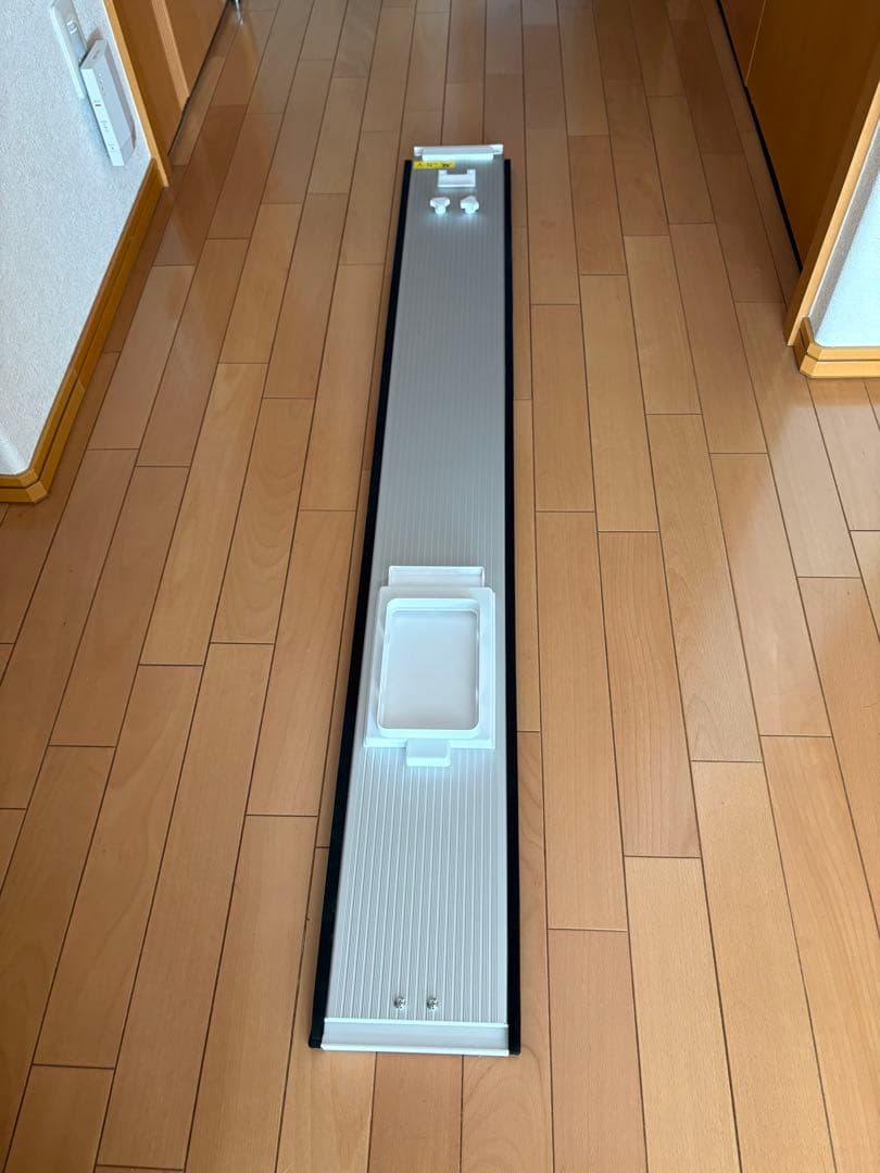 アイリスオーヤマロングマパネル　IPAM-AL200