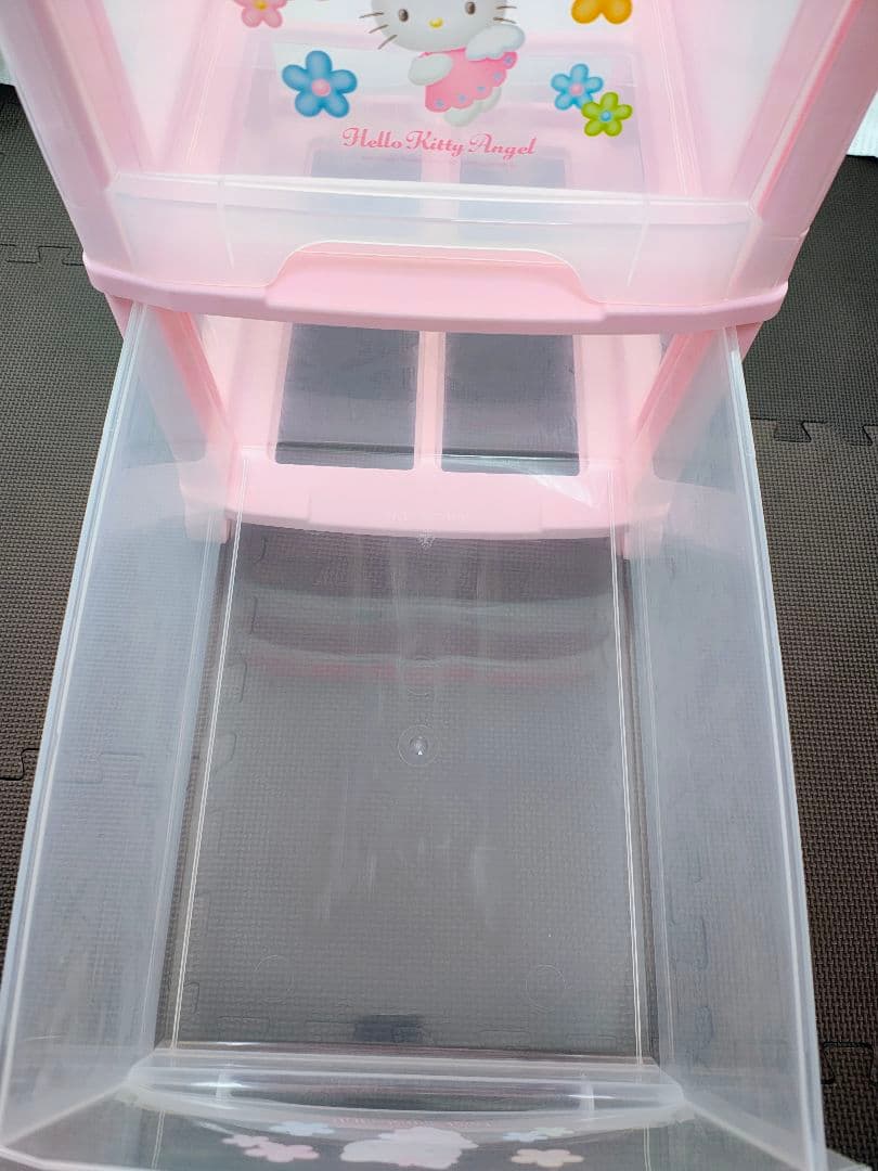 【希少品】ハローキティ　衣装ケース　収納ケース　ピンク