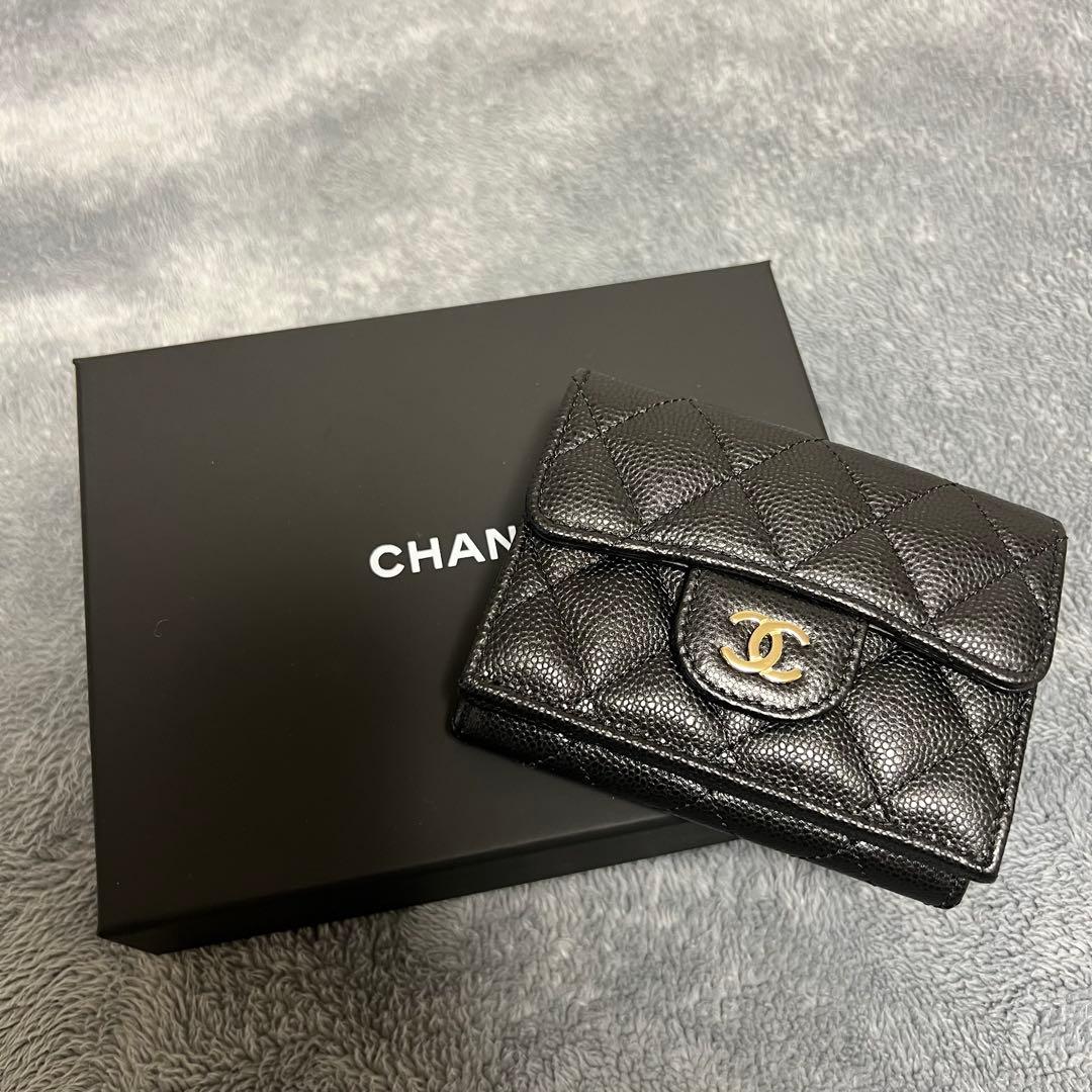 『美品』シャネルCHANEL財布三つ折り財布ミニウォレットマトラッセコンパクト