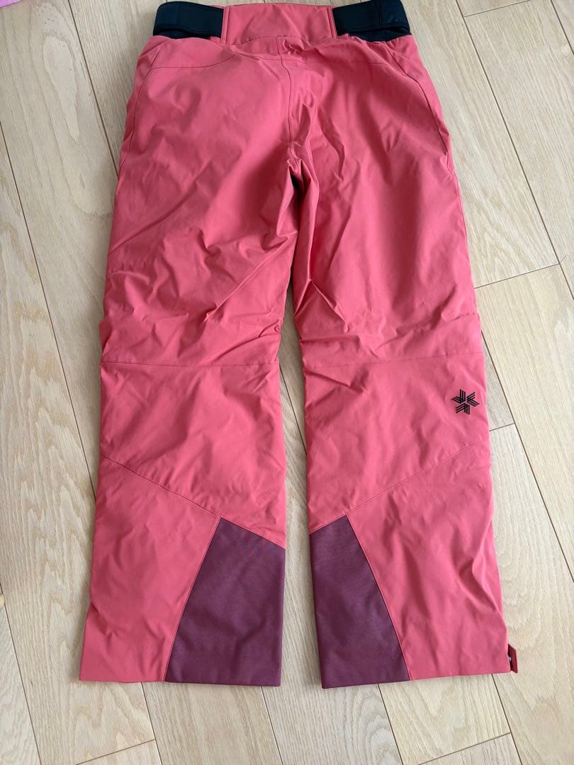 防水スキーウェア上下 赤 新品タグ付き