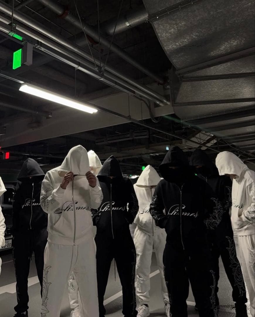 Grave of slimes 黒M セットアップ