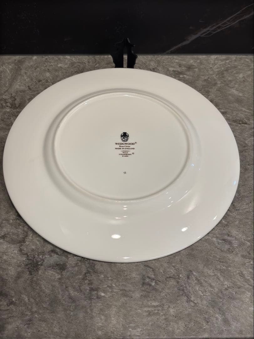 ウエッジウッド　ワイルドストロベリー