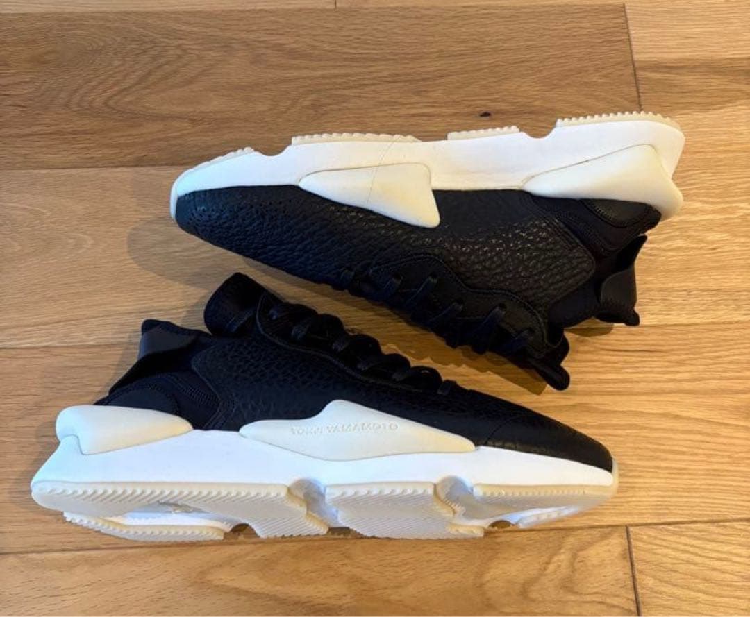 Y-3 KAIWA スニーカー ブラック