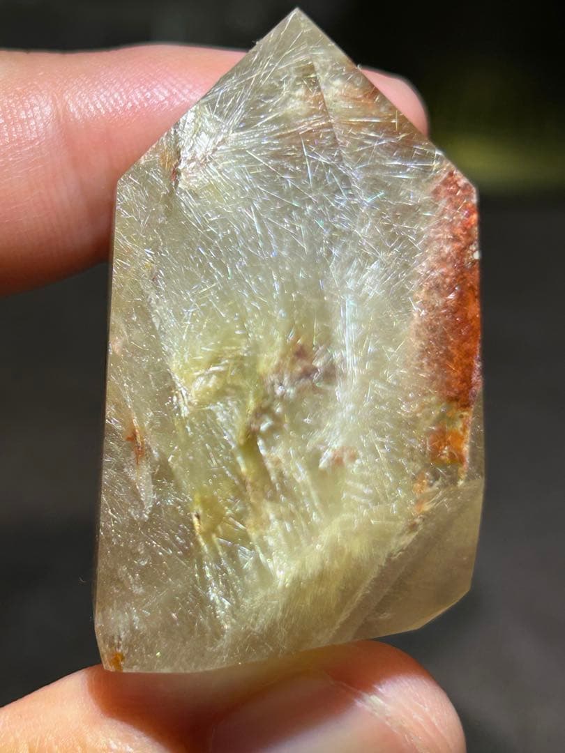 ☆別格高級品！エンジェルヘア　ガーデン　ルチル 原石　六角柱　福財龍王秘宝①