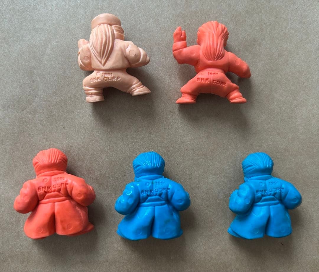 餓狼伝説　消しゴム　３７個セット