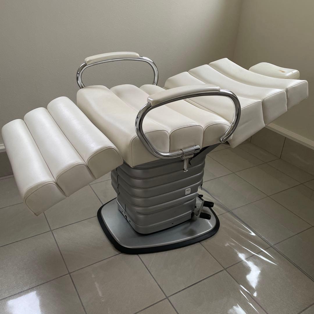 理美容電動チェアー