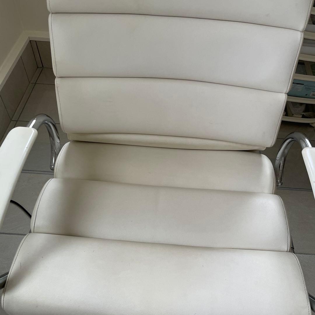 理美容電動チェアー