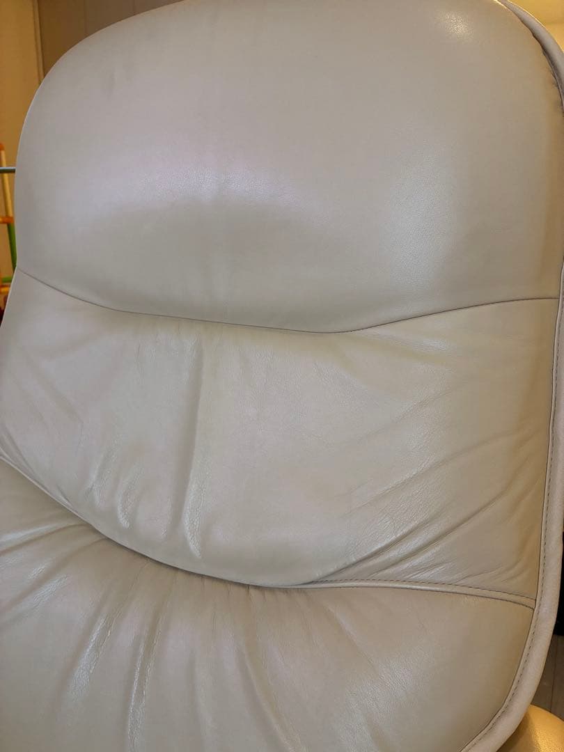 直接取引☆ karimoku カリモク家具 リクライニングソファ オットマン付