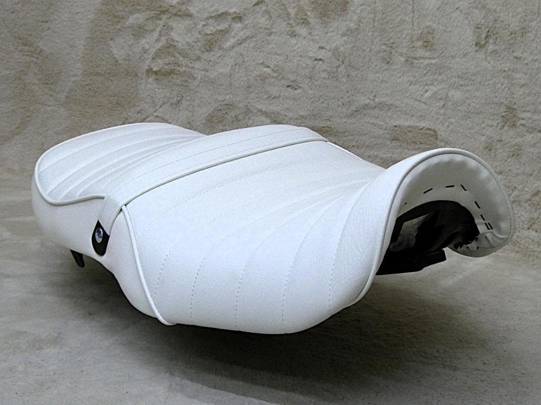 バリオス１型 白皮　タックロールシート　/ホワイト あんこ抜き 完成品