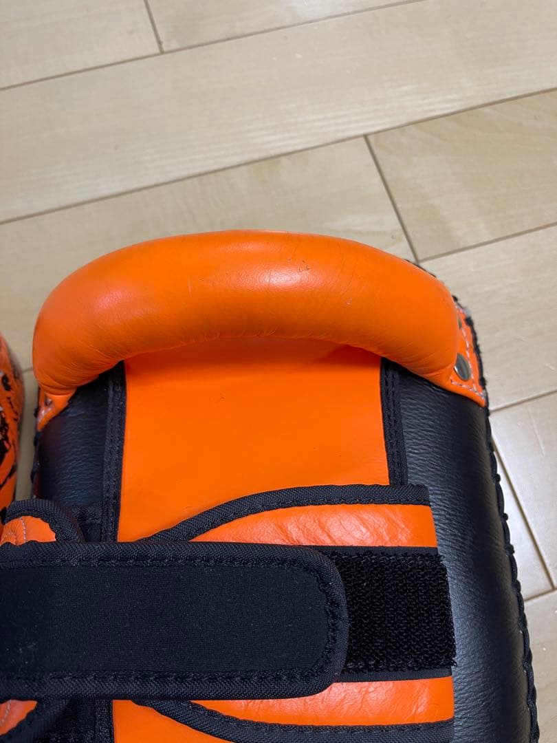 Twins Special キックミット 2個セット 黒/オレンジ