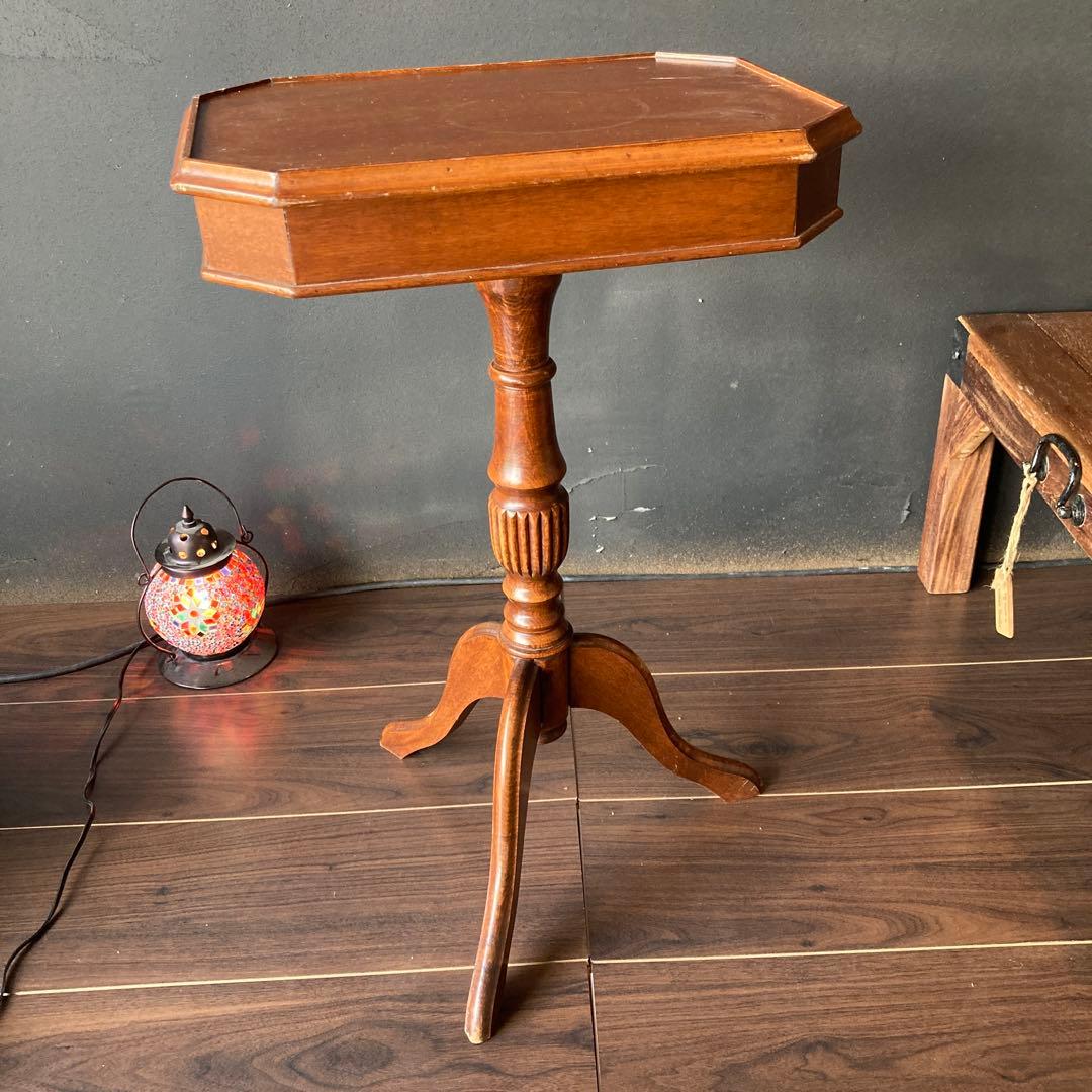 【送料込み】アンティーク風　サイドテーブル　コンソール　木製