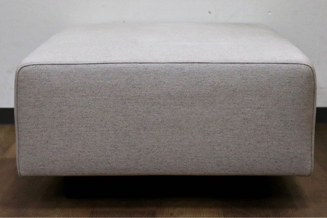GMIH121C○cassina ix /イクスシー LIVING DIVANI