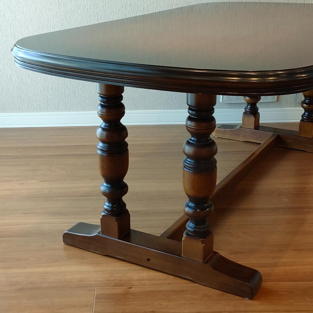 カリモク　コロニアル　ダイニングテーブル　アメリカンカントリー