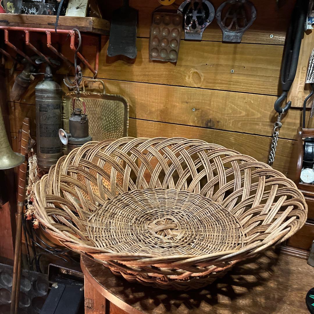 ヴィンテージ　アケビ蔓籠