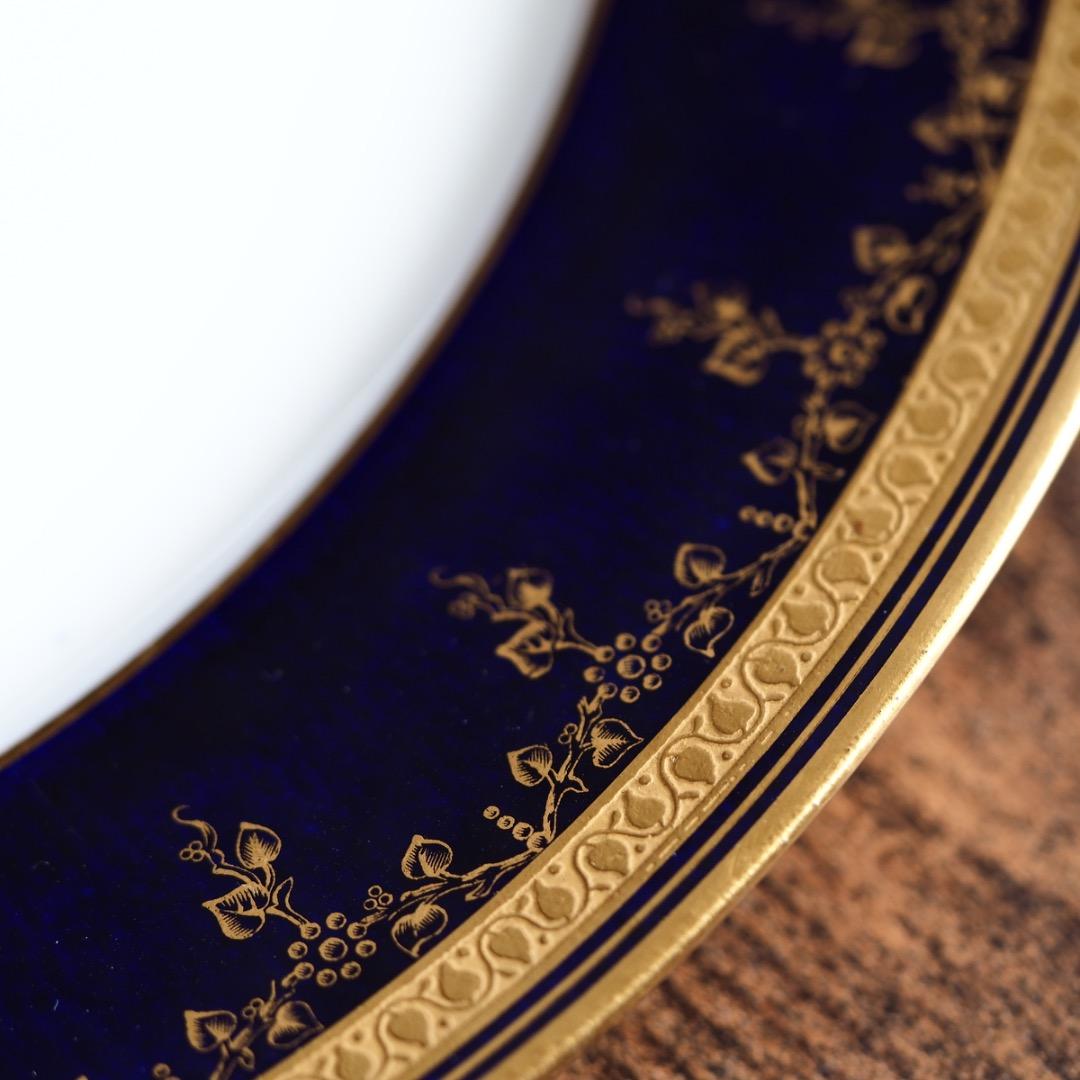 コウルドン 藍地金彩花柄文ディナープレート N83G / Cauldon 皿