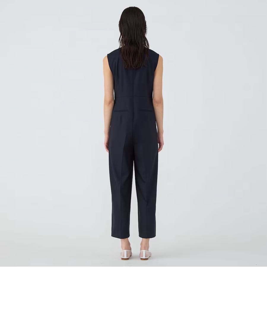 新品未使用_シャイニーシャーク タックオールインワン 36(ウール＆シルク)