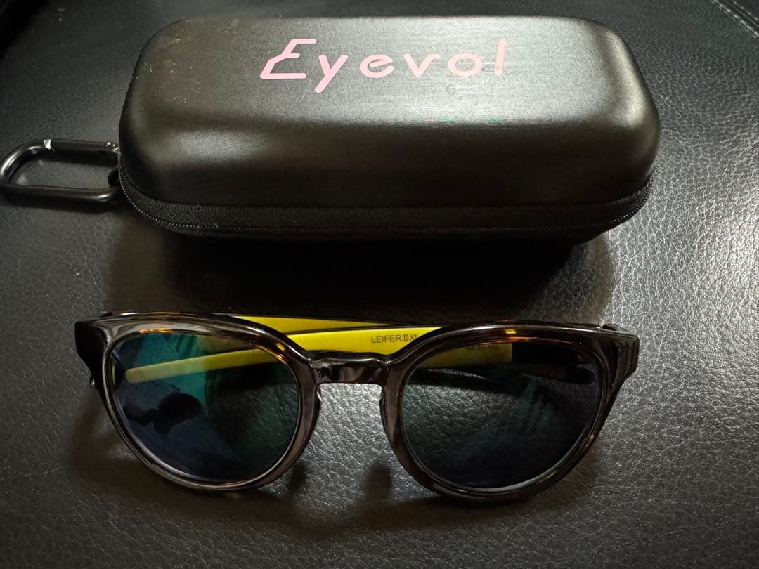 【再々値下げ】Eyevol サングラス ケース付き