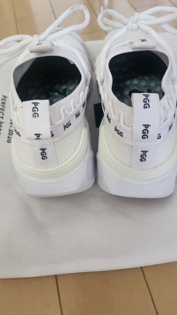 PGG スパイクレスゴルフシューズ レディース ホワイトパーリーゲイツ