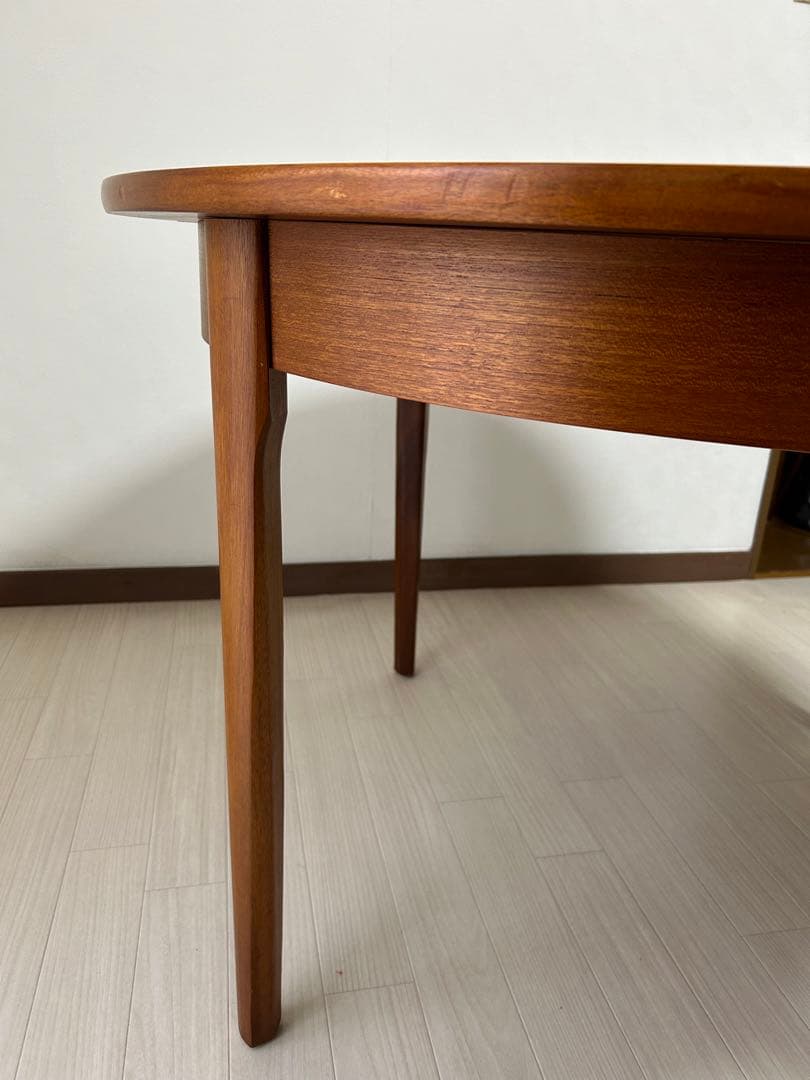 イギリス　ラウンドエクステンションテーブル