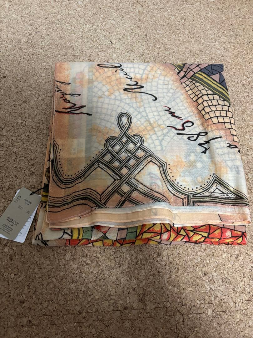 【新品・タグ付】manipuri 2025新作ストール　ケルズ