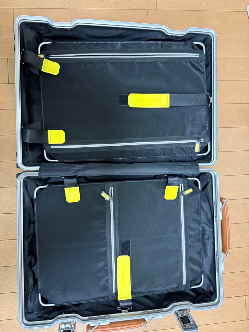 イノベーター　innovator INV1811 36L アルミ製スーツケース