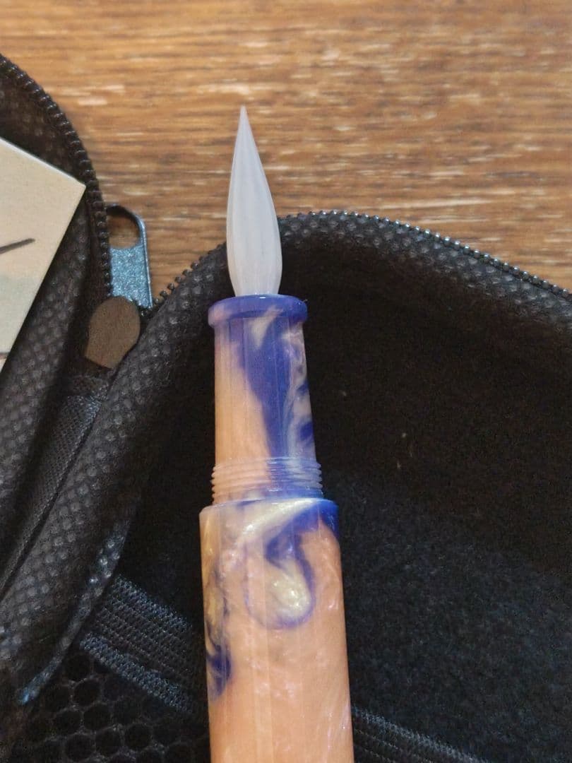 helico ミルク シュクルガラスペン&バラのペンレストセット