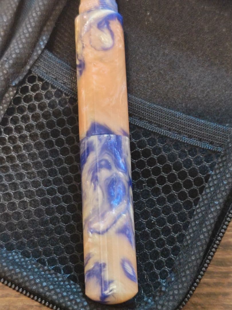 helico ミルク シュクルガラスペン&バラのペンレストセット