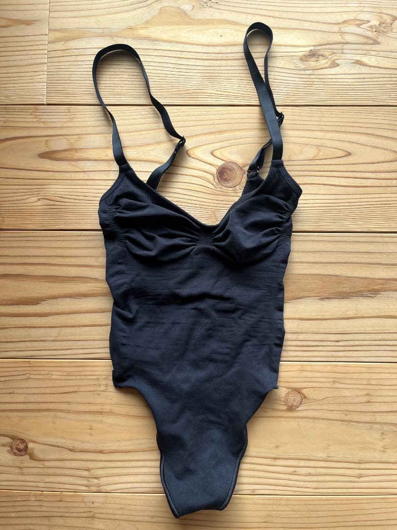 下着・アンダーウェア Skims Seamless Sculpt Bodysuit