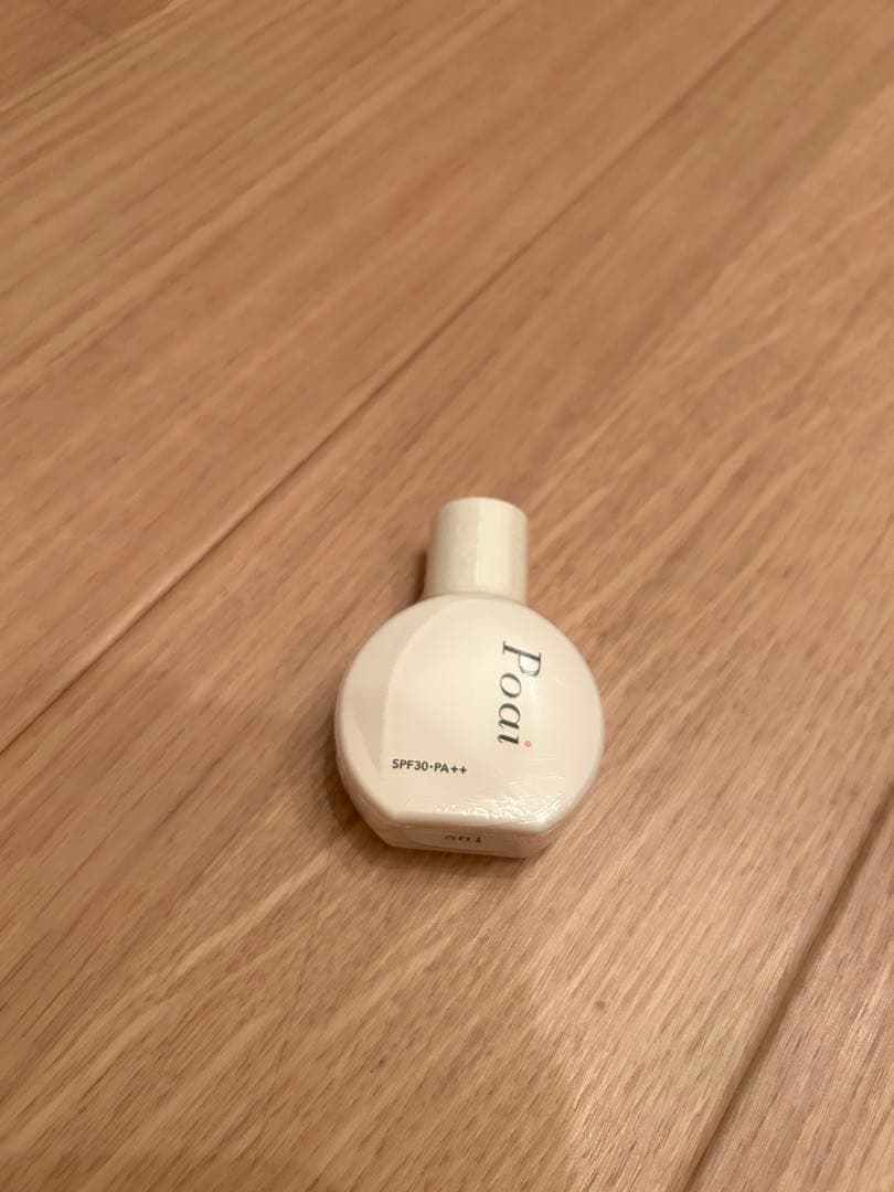 新品未使用　Poai 化粧下地 SPF30 PA+++ 福井美余さん