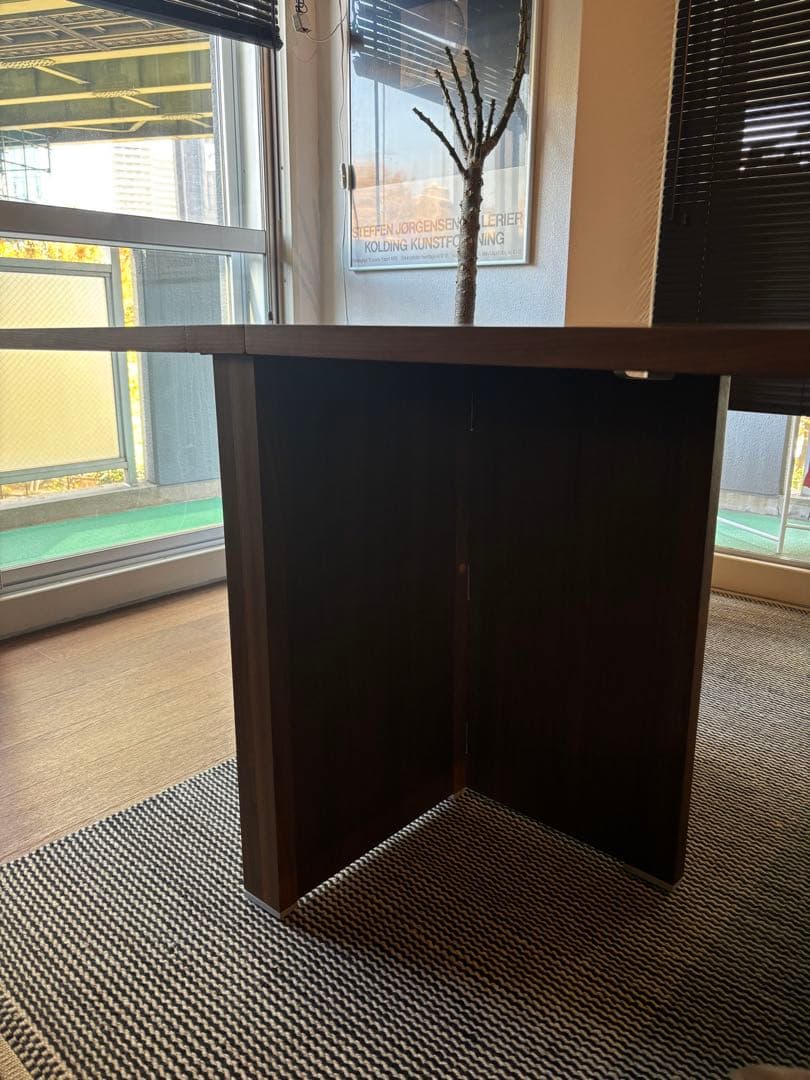 ダイニングテーブル　moda en casa